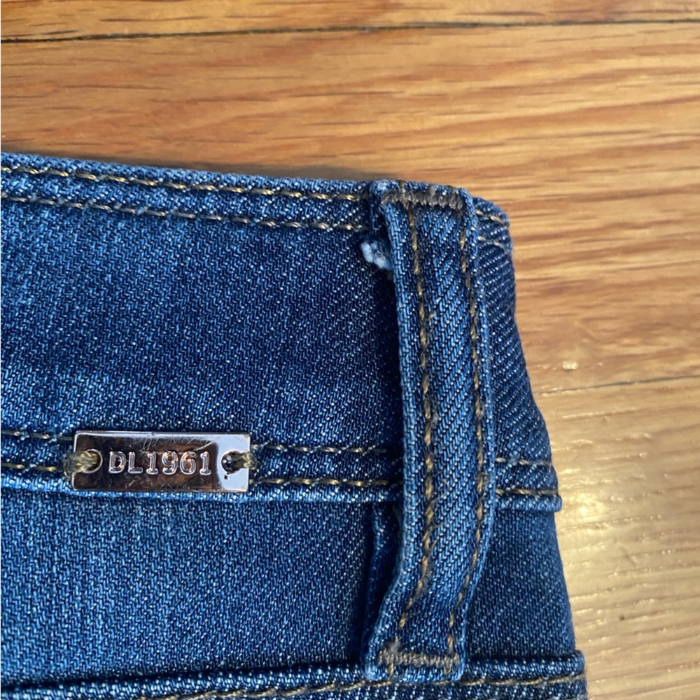 DL1961 WOMEN’s ANGEL MID RISE skinny jeans 4WAY STRETCH , 360 COMFORT - Picture 15 of 15